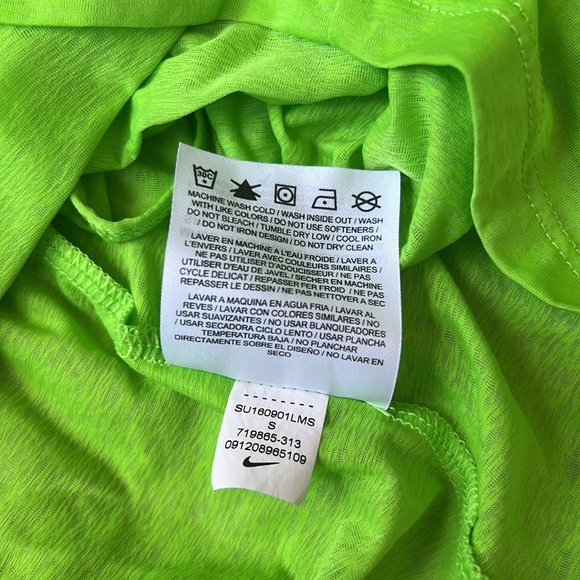 Nike — Racerback Tank - Picture 6 of 6